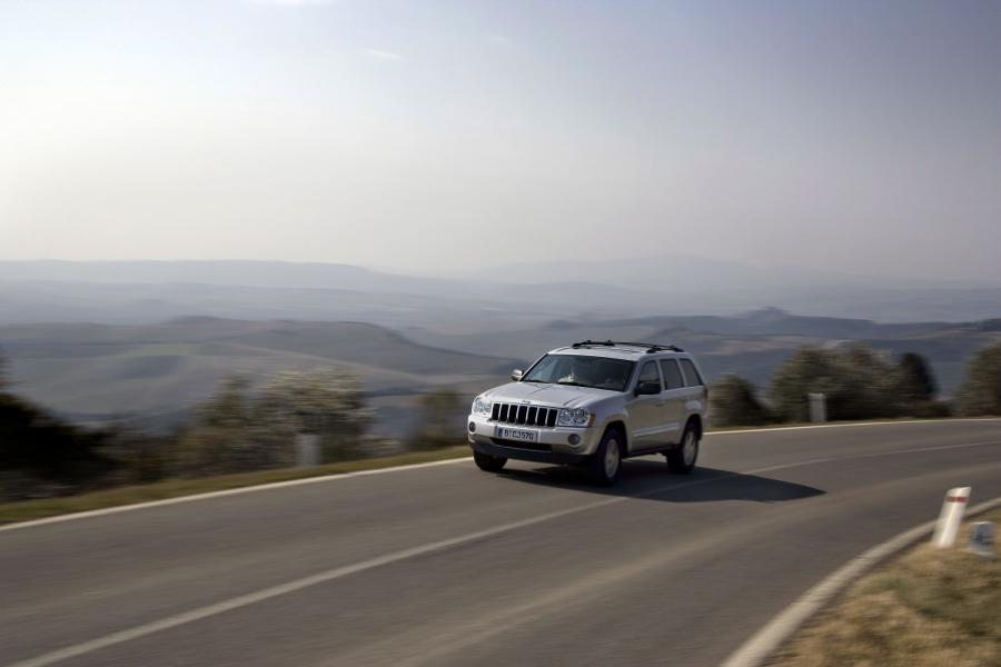  Jeep Grand Cherokee 2005 года  (фото 69 из 133)